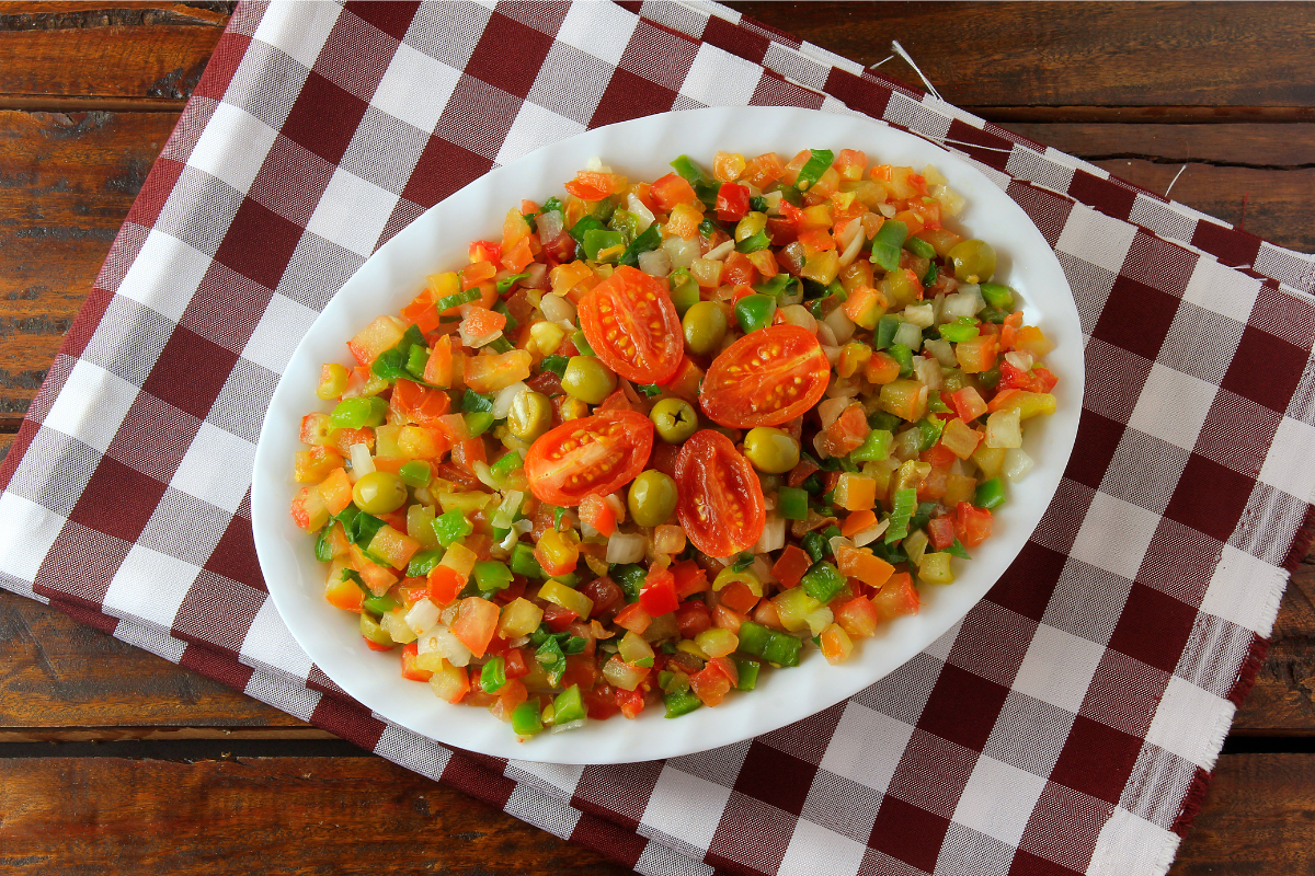 vinagrete Brazilian pico de gallo on checkered napking