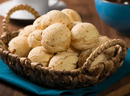 a basket of Brazilian cheese bread