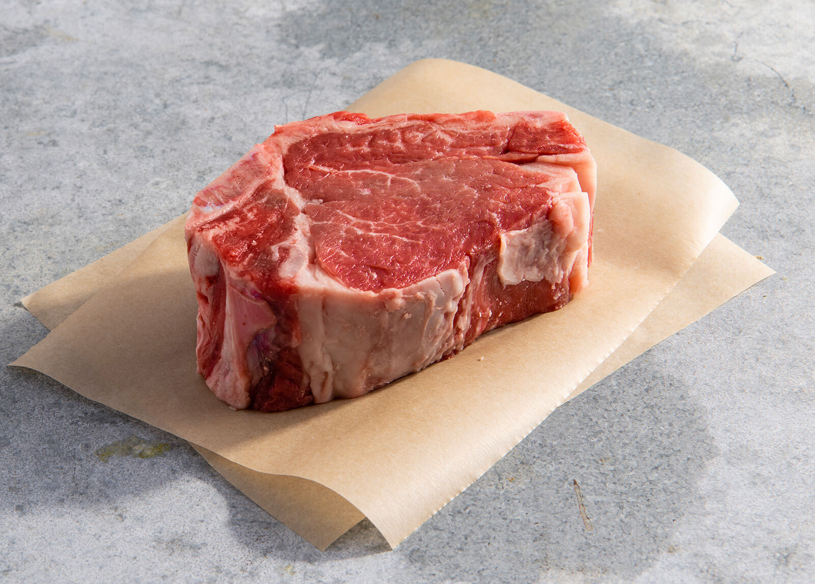 bone-in-filtet-mignon